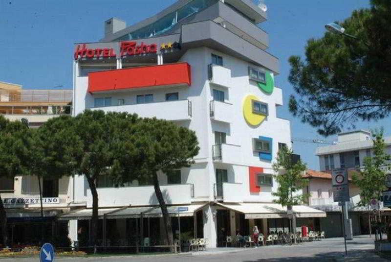 帕夏酒店 利尼亚诺萨比亚多罗 外观 照片