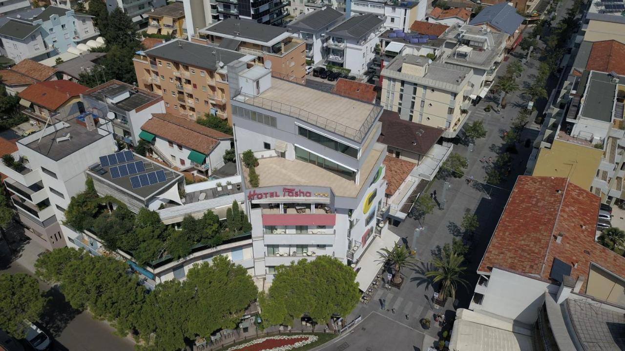 帕夏酒店 利尼亚诺萨比亚多罗 外观 照片