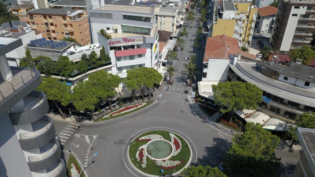 帕夏酒店 利尼亚诺萨比亚多罗 外观 照片
